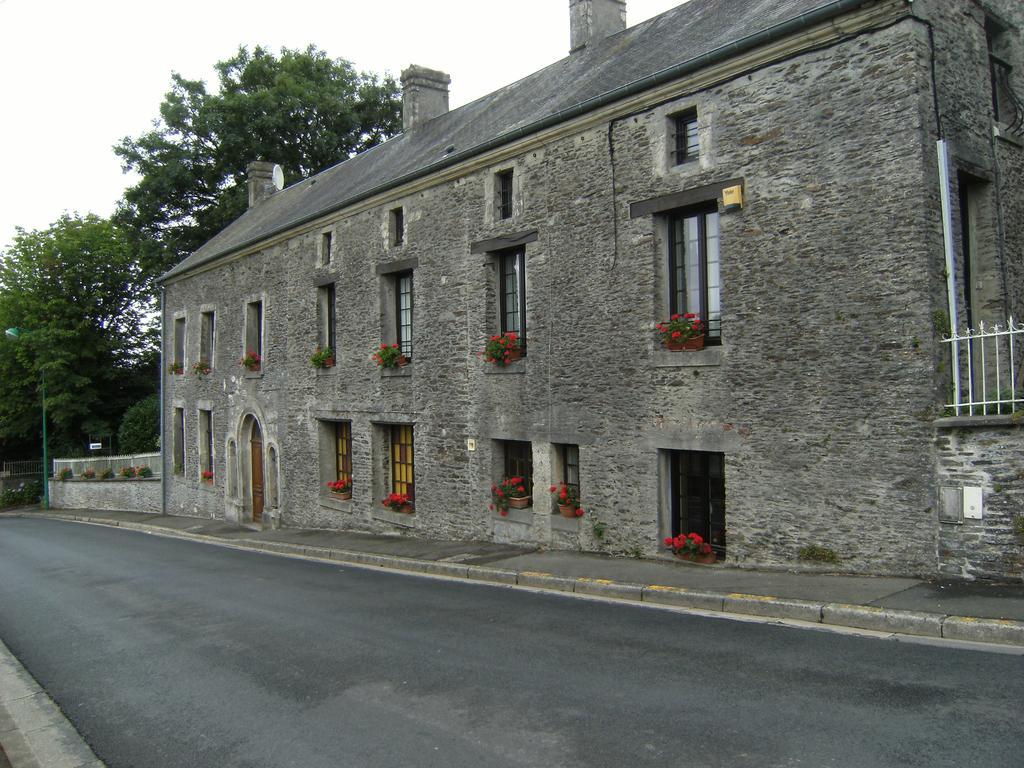 Bed and Breakfast Le Relais Du Mont Chauve Caumont-Sur-Aure Exteriér fotografie