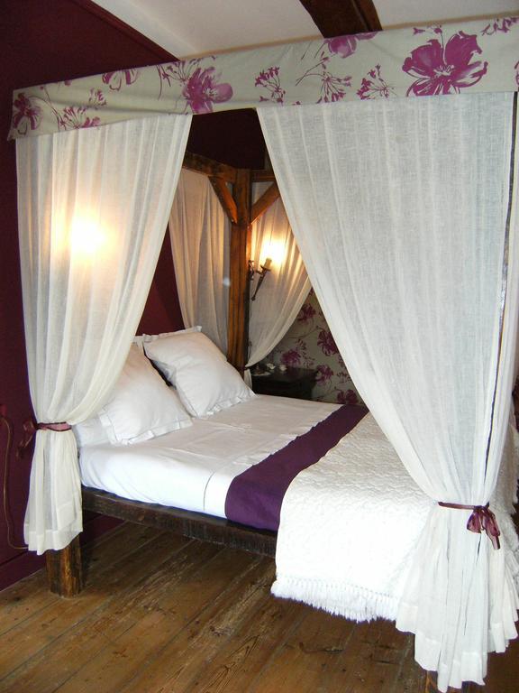 Bed and Breakfast Le Relais Du Mont Chauve Caumont-Sur-Aure Pokoj fotografie