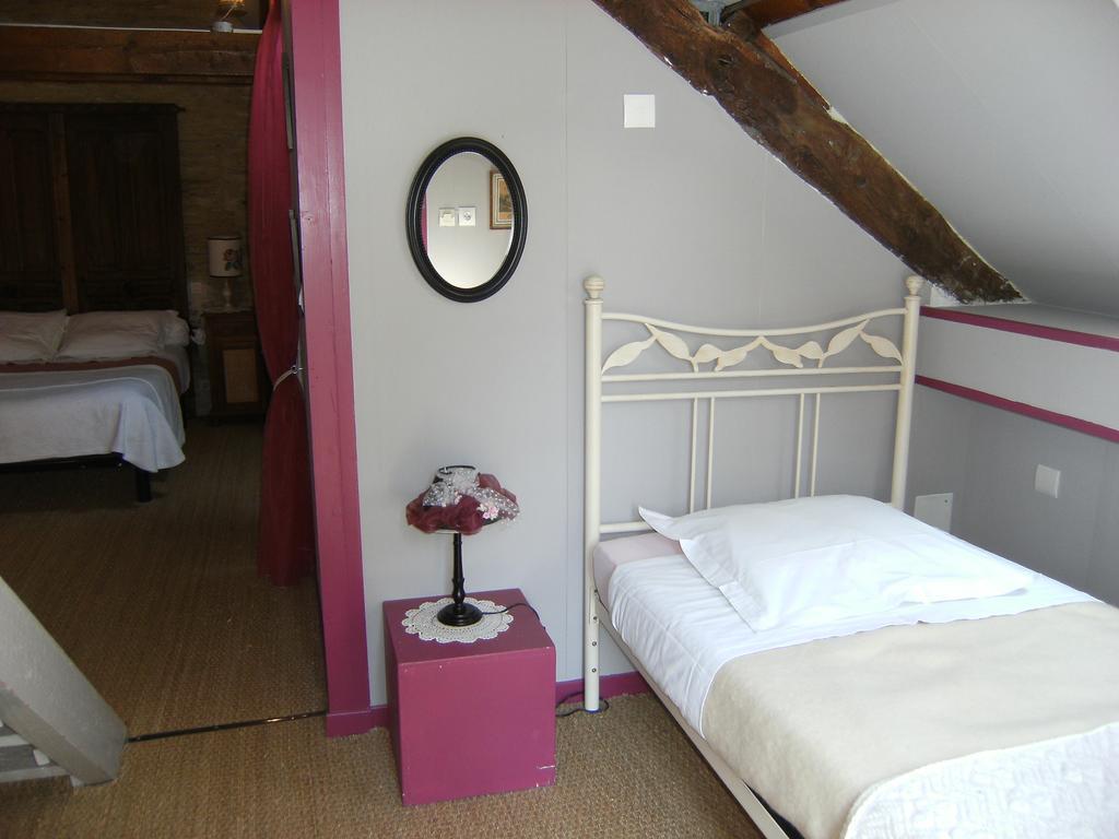 Bed and Breakfast Le Relais Du Mont Chauve Caumont-Sur-Aure Pokoj fotografie