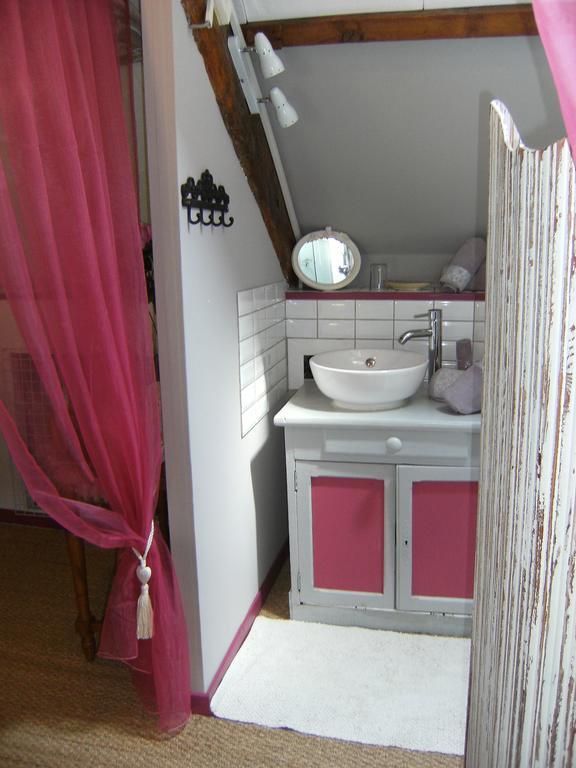 Bed and Breakfast Le Relais Du Mont Chauve Caumont-Sur-Aure Pokoj fotografie