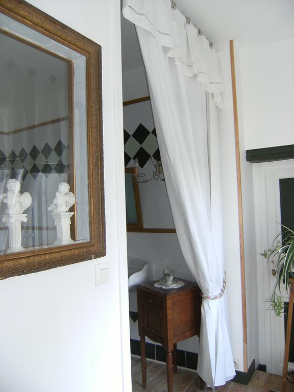 Bed and Breakfast Le Relais Du Mont Chauve Caumont-Sur-Aure Exteriér fotografie