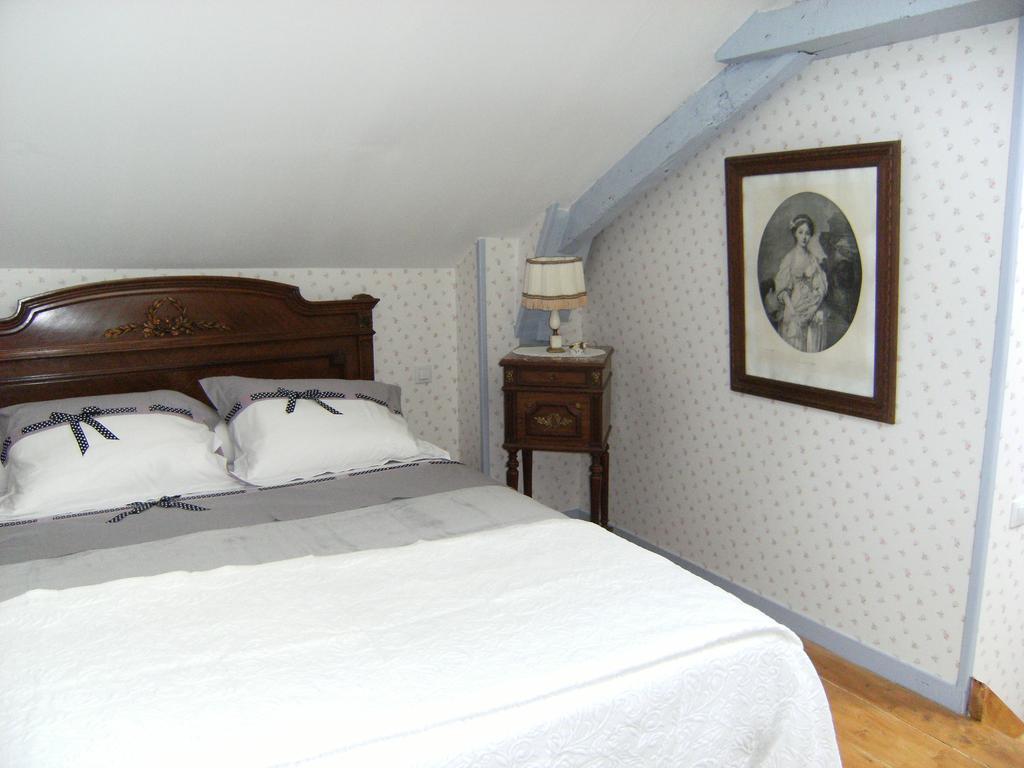 Bed and Breakfast Le Relais Du Mont Chauve Caumont-Sur-Aure Exteriér fotografie
